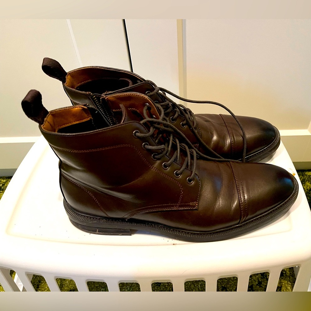 H&M zip up boots
